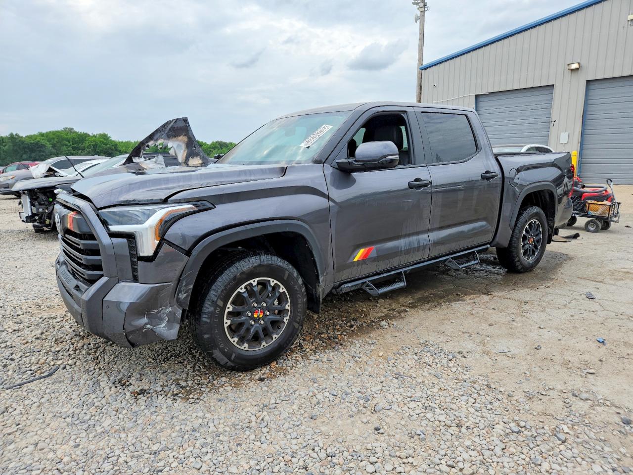 2025 Toyota Tundra SR5, VIN 5TFWA5DB6SX317470 — Burn