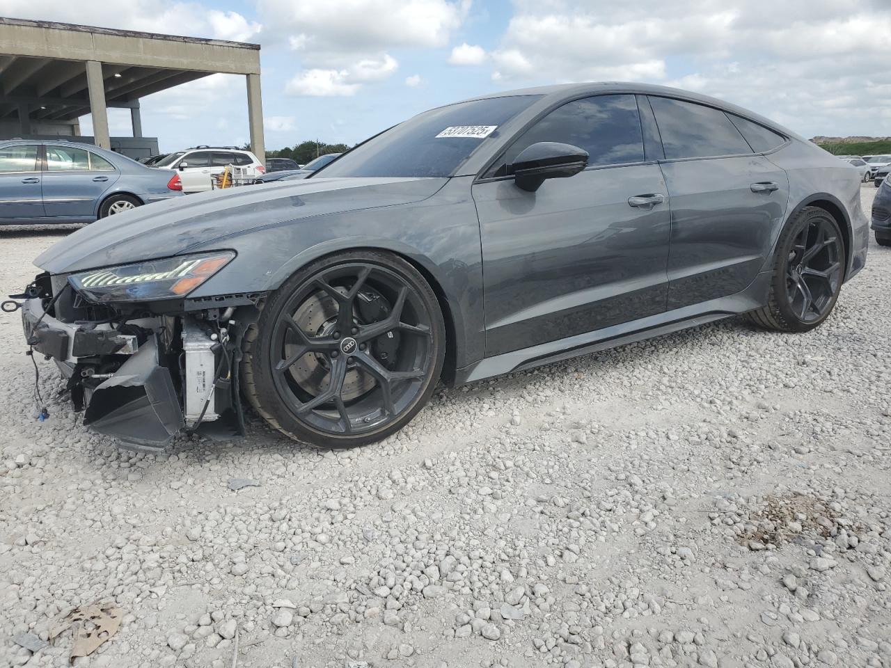 2025 Audi RS 7 performance, VIN WUAPDBF25SN902207 — Перед