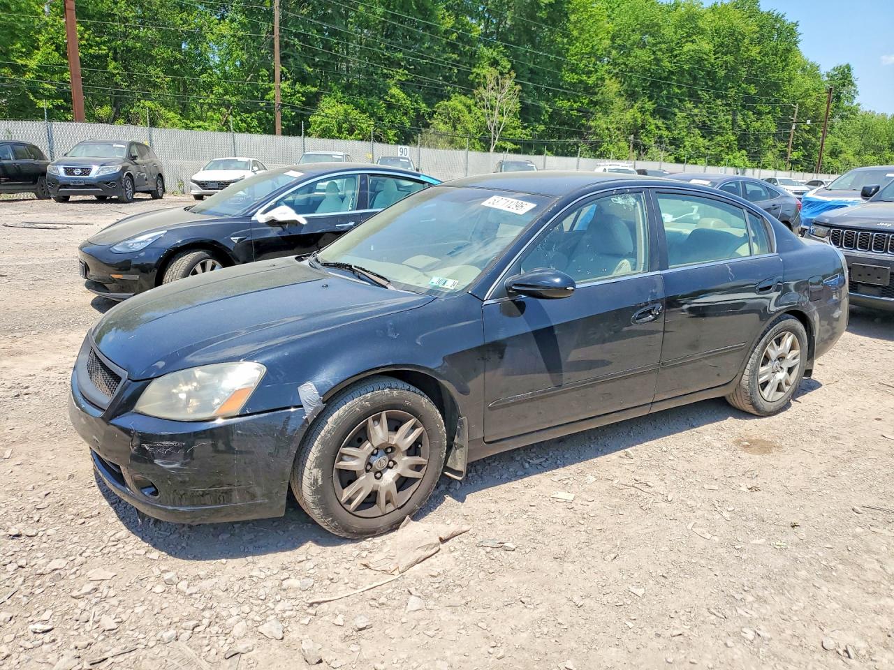 2005 Nissan Altima 2.5, VIN 1N4AL11D55N467692 — Side
