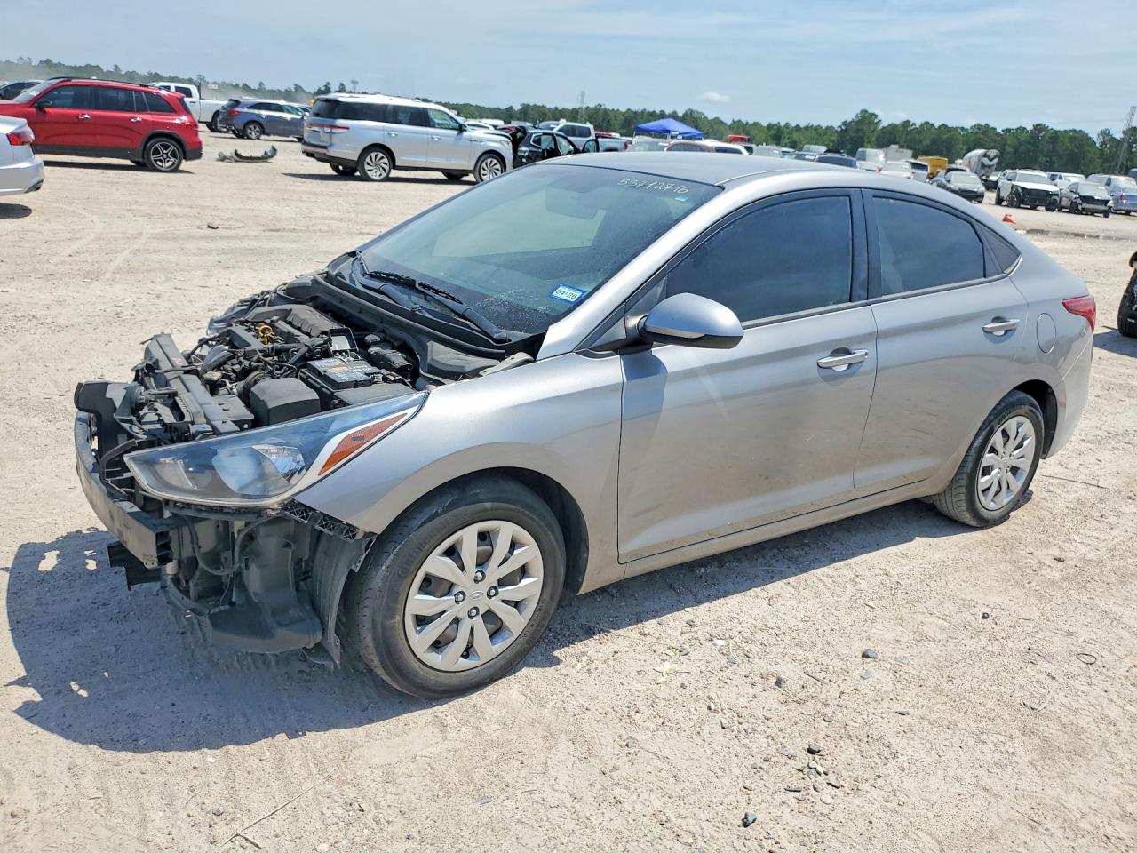 2022 Hyundai Accent SE, VIN 3KPC24A68NE186340 — Front end
