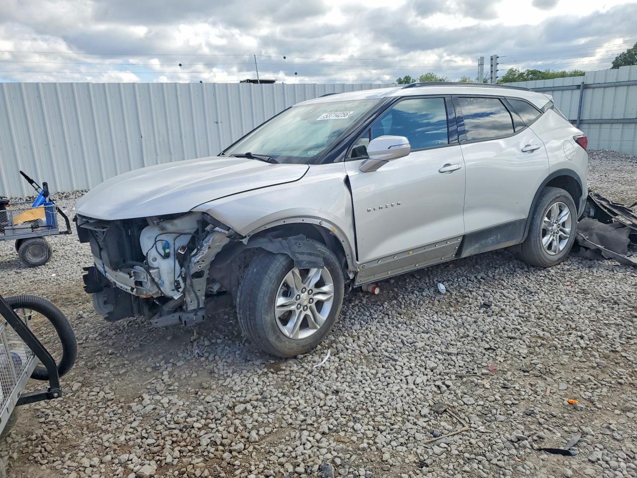 2021 Chevrolet Blazer LT, VIN 3GNKBCRS8MS550450 — Перед