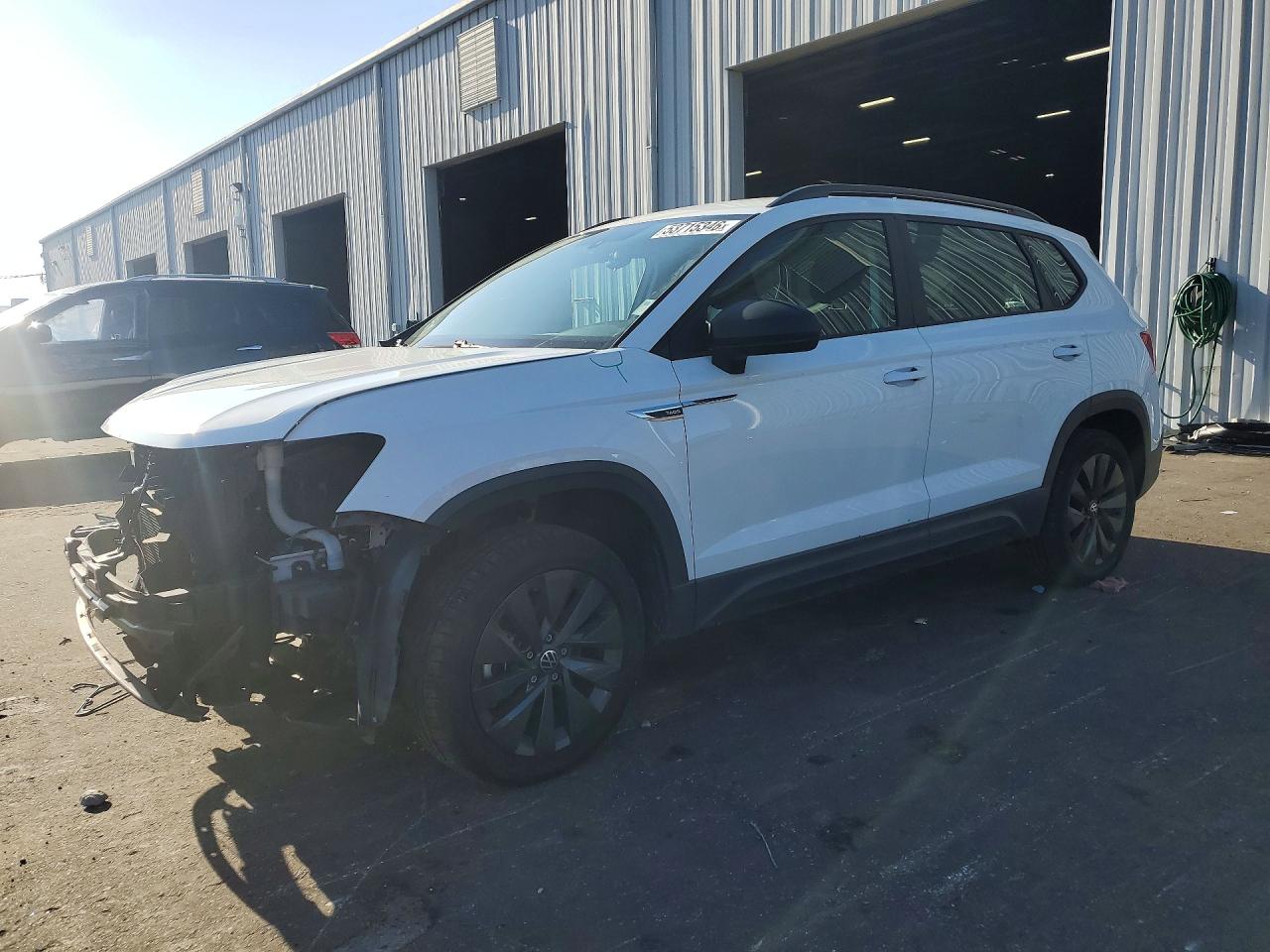 2023 Volkswagen Taos S, VIN 3VVCX7B25PM365590 — Front end
