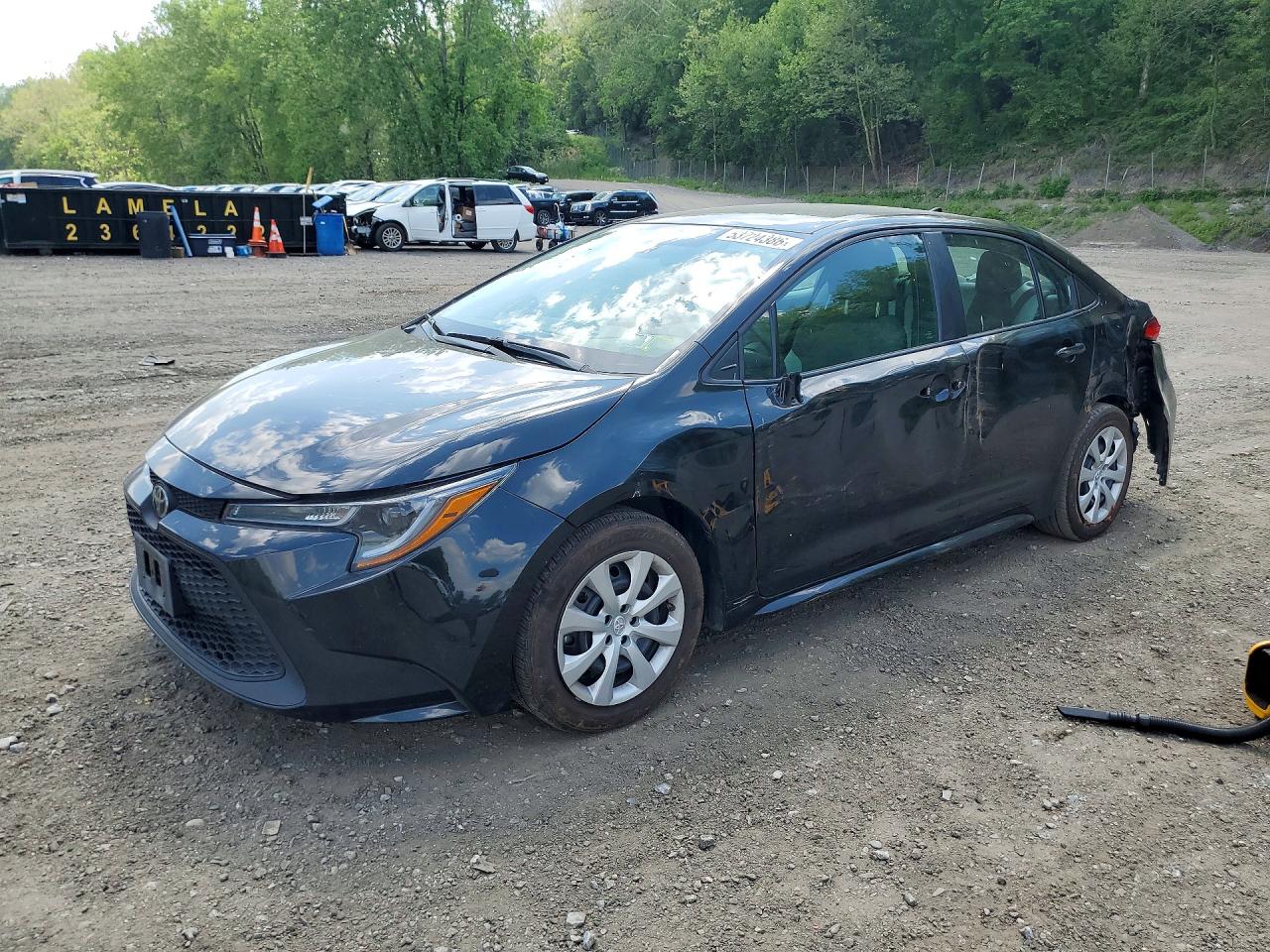 2021 Toyota Corolla LE, VIN 5YFEPMAE1MP159883 — Side