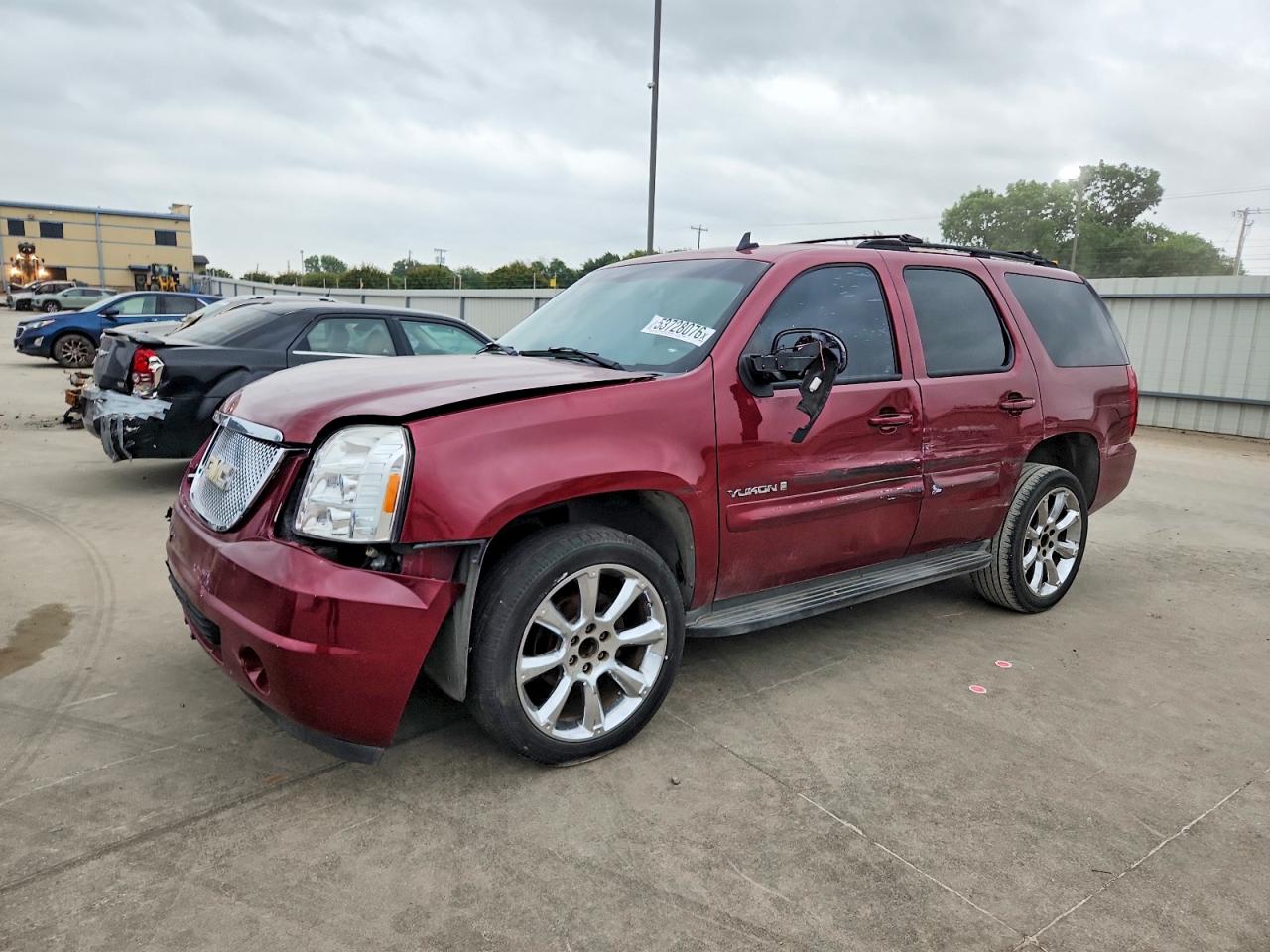 2007 GMC Yukon SLT, VIN 1GKFC13J47R212244 — Front end