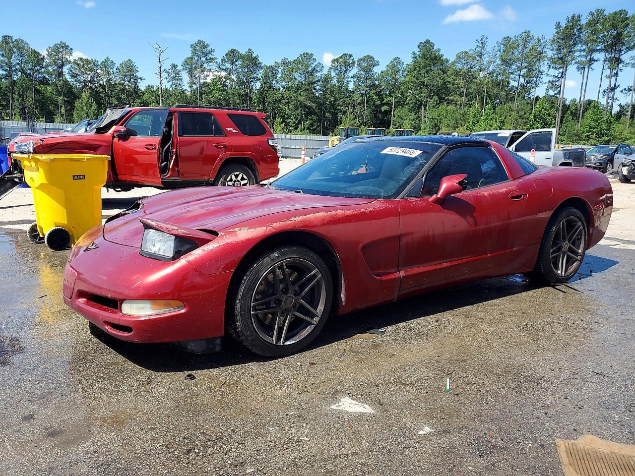 2002 Chevrolet Corvette, VIN 1G1YY22G725110477 — Front end