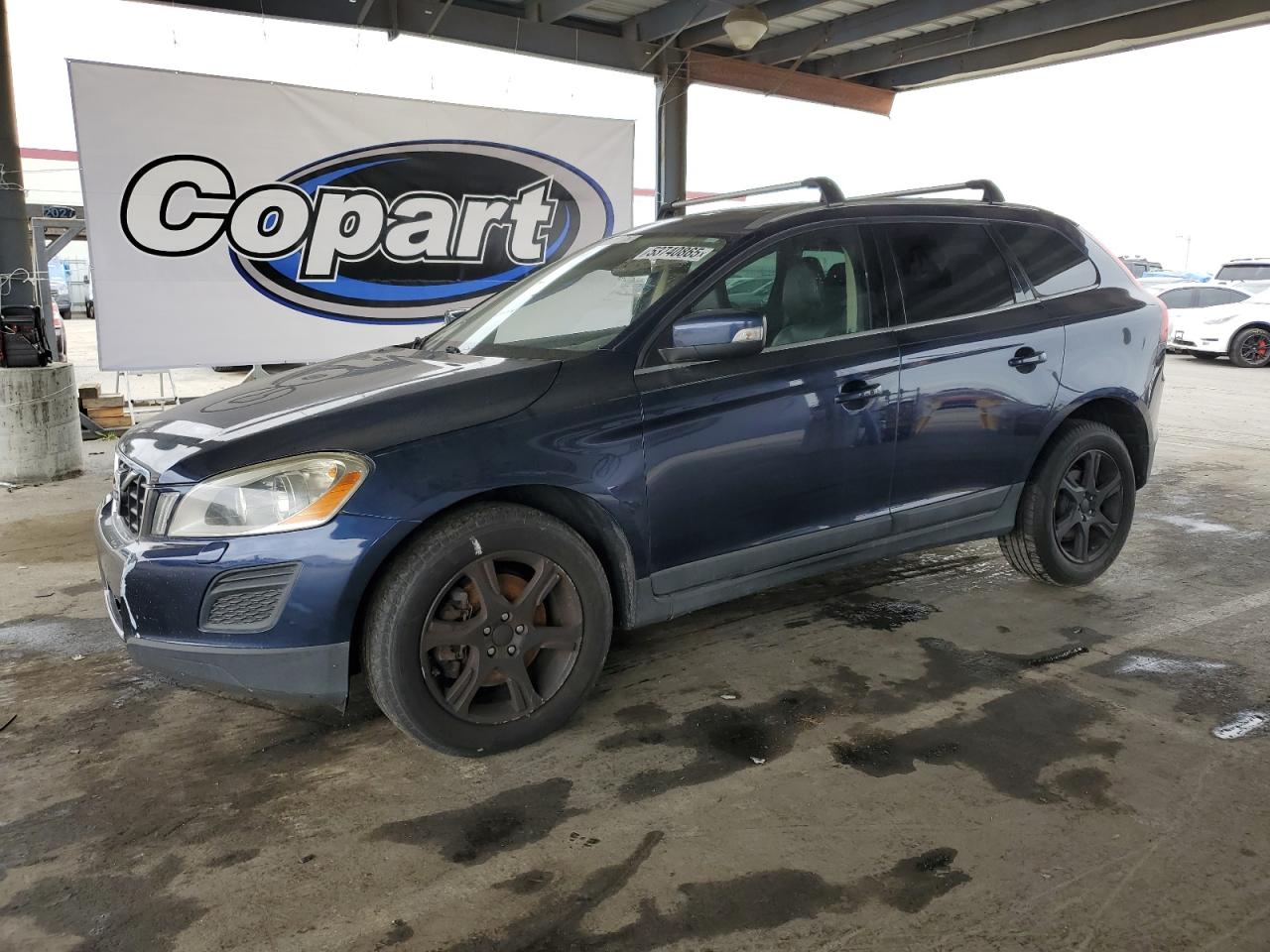 2013 Volvo XC60 T6, VIN YV4902DZ9D2442570 — All over