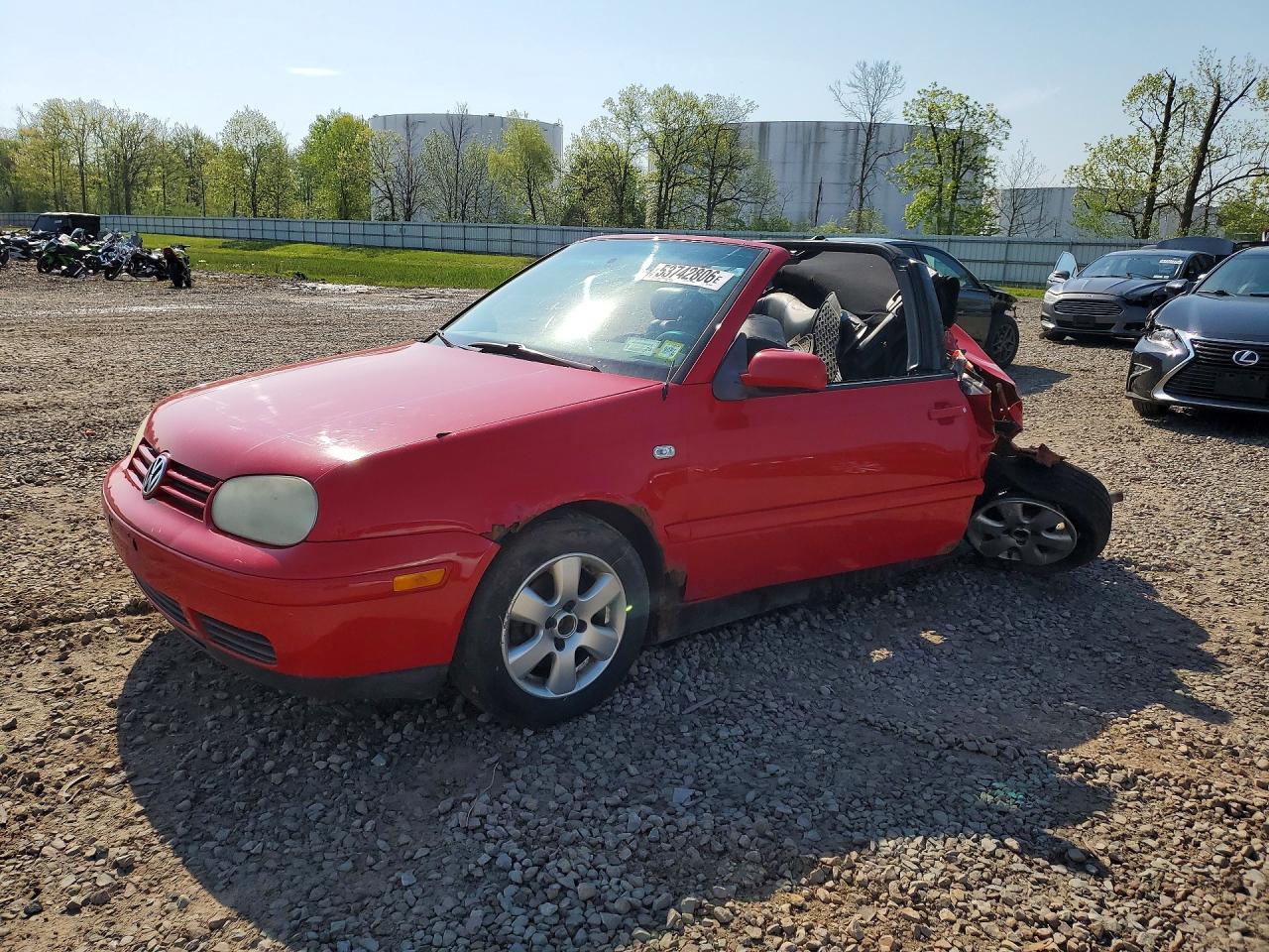 2001 Volkswagen Cabriolet GLX, VIN 3VWDC21V91M816926 — Rear end
