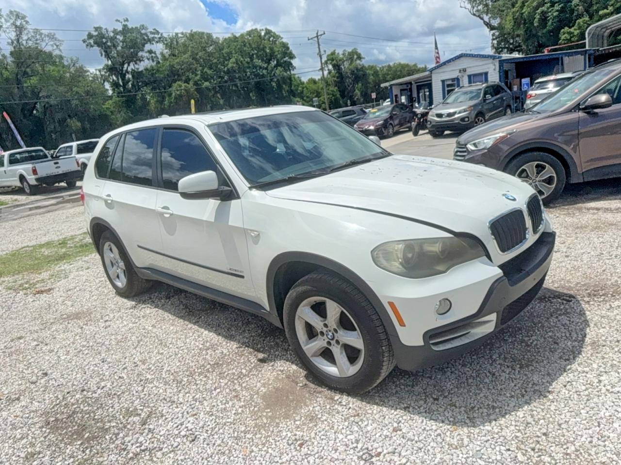 2010 BMW X5 30i, VIN 5UXFE4C59AL380108 — Engine fire