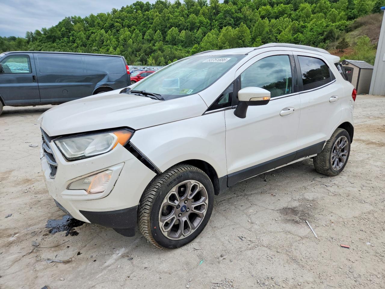 2018 Ford EcoSport Titanium, VIN MAJ6P1WL2JC191424 — Front end