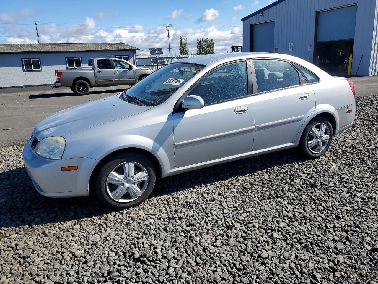 2004 Suzuki Forenza S, VIN KL5JD52Z84K975332 — Зад