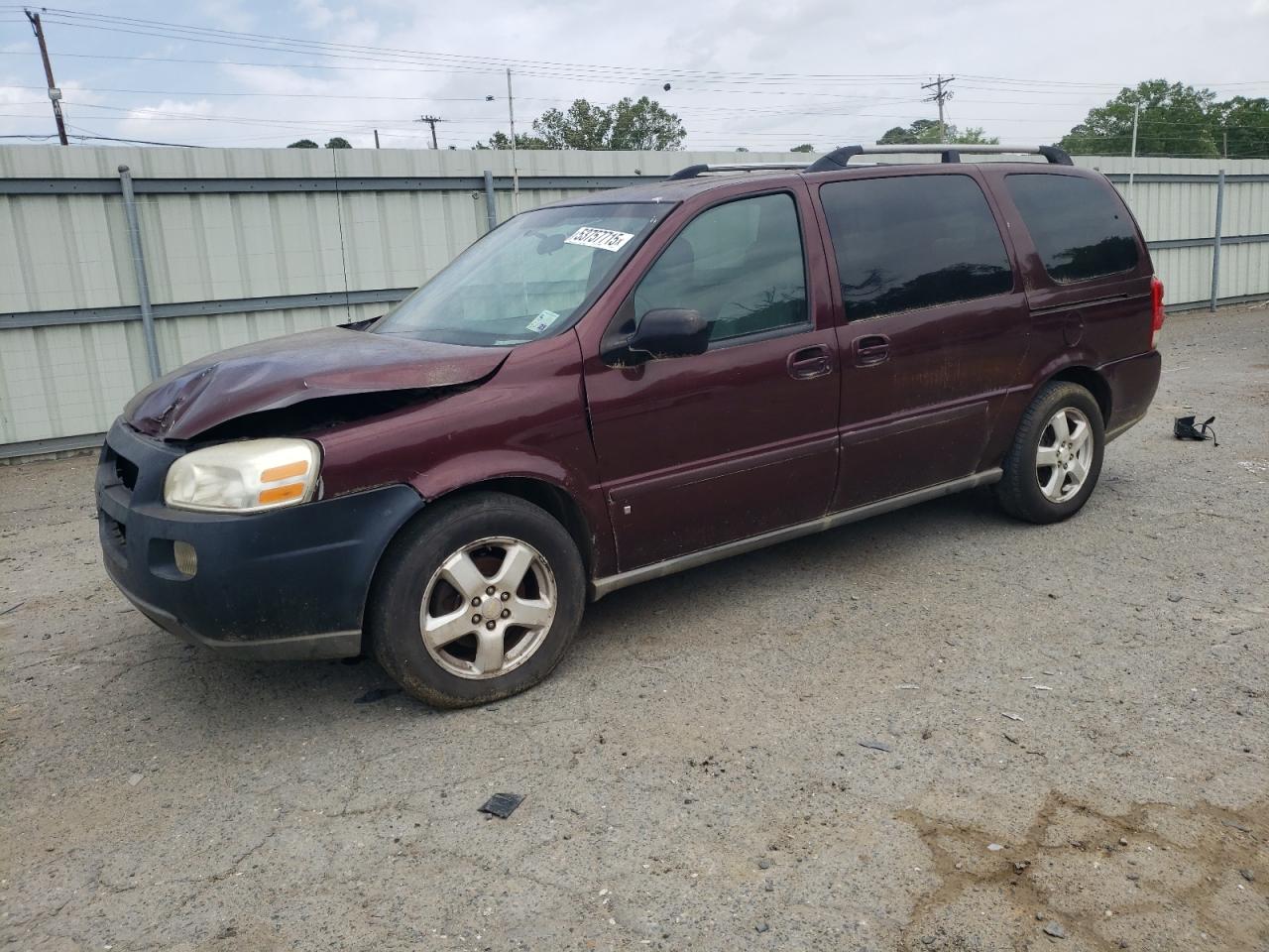 2008 Chevrolet Uplander 1LT, VIN 1GNDV33168D142812 — Front end