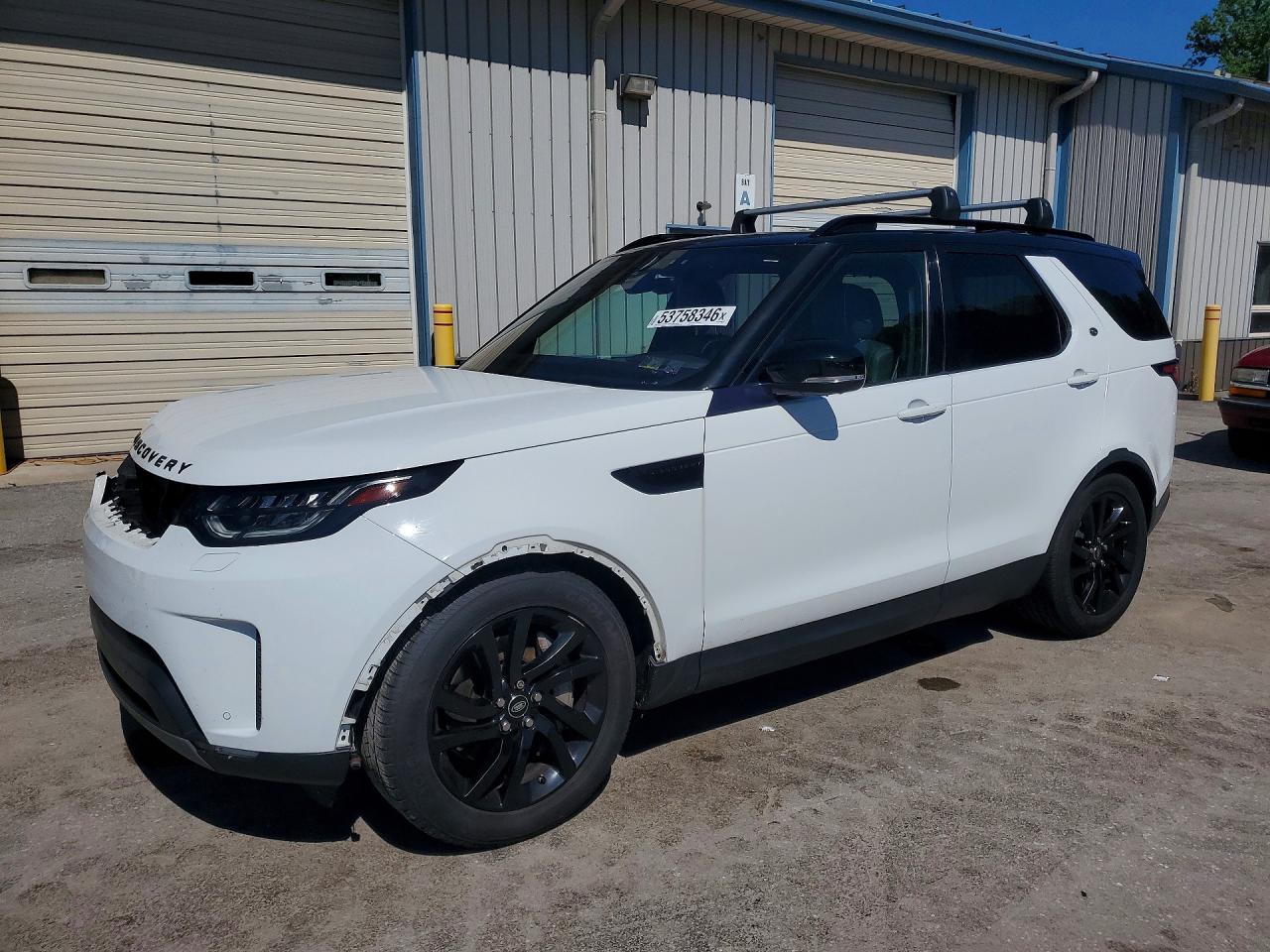 2019 Land Rover Discovery HSE, VIN SALRR2RV4KA081324 — Front end