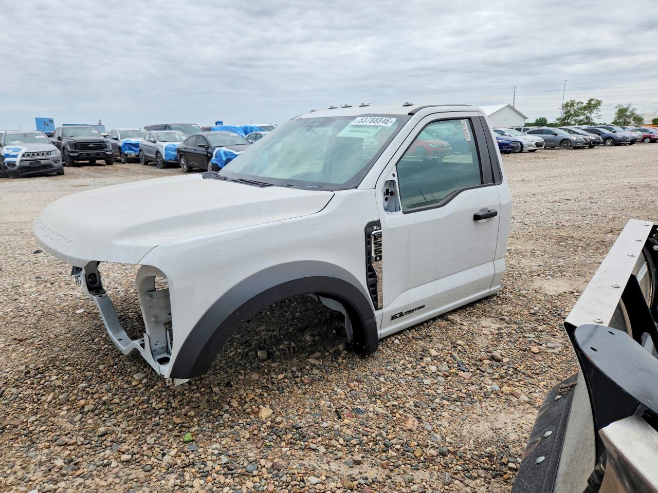 2024 Ford F-550 XL, VIN 1FDUF5HT2RED08035 — Normal wear