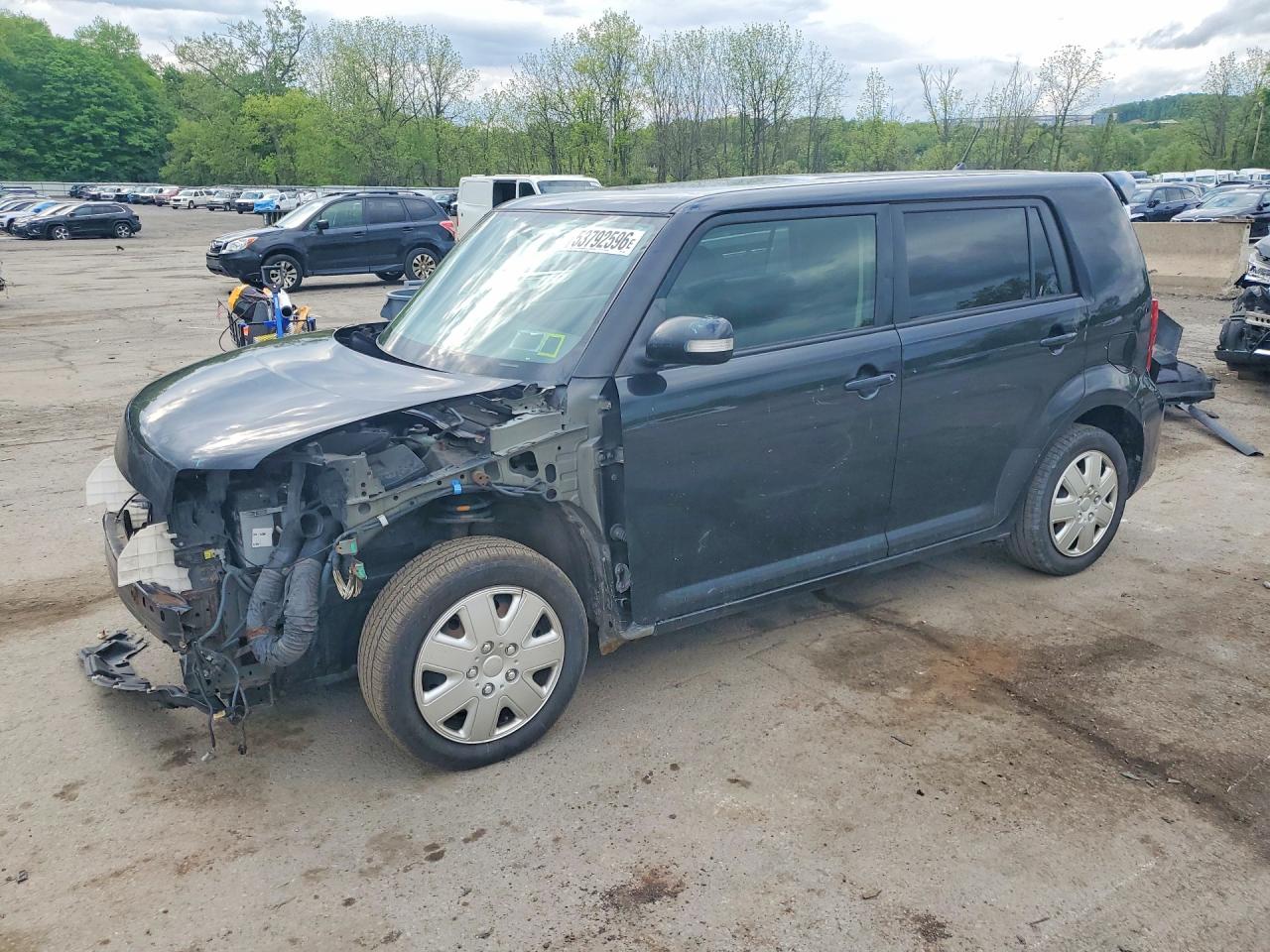 2014 Scion xB, VIN JTLZE4FEXEJ056651 — Front end