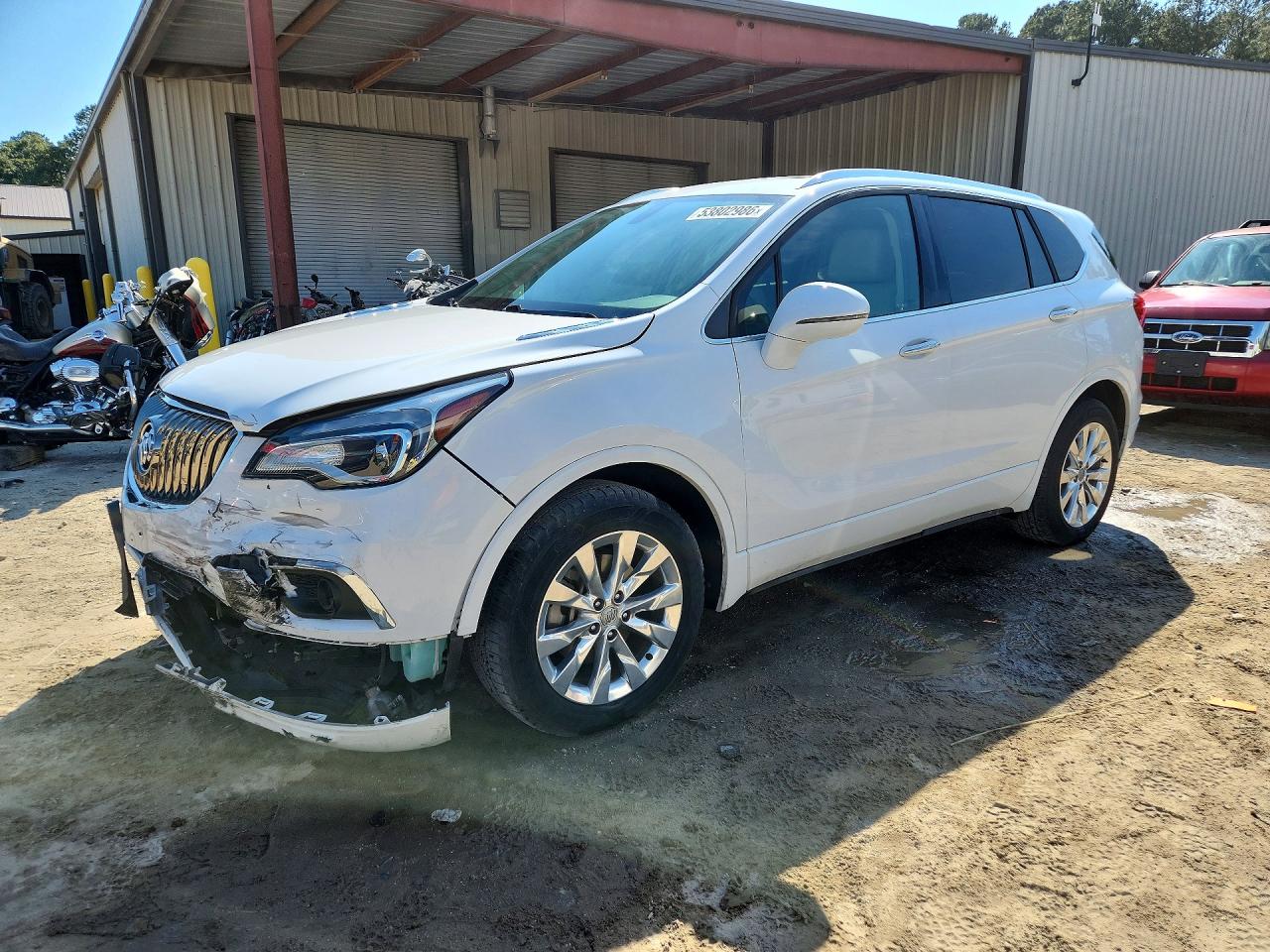 2018 Buick Envision Essence, VIN LRBFX2SA5JD058699 — Перед
