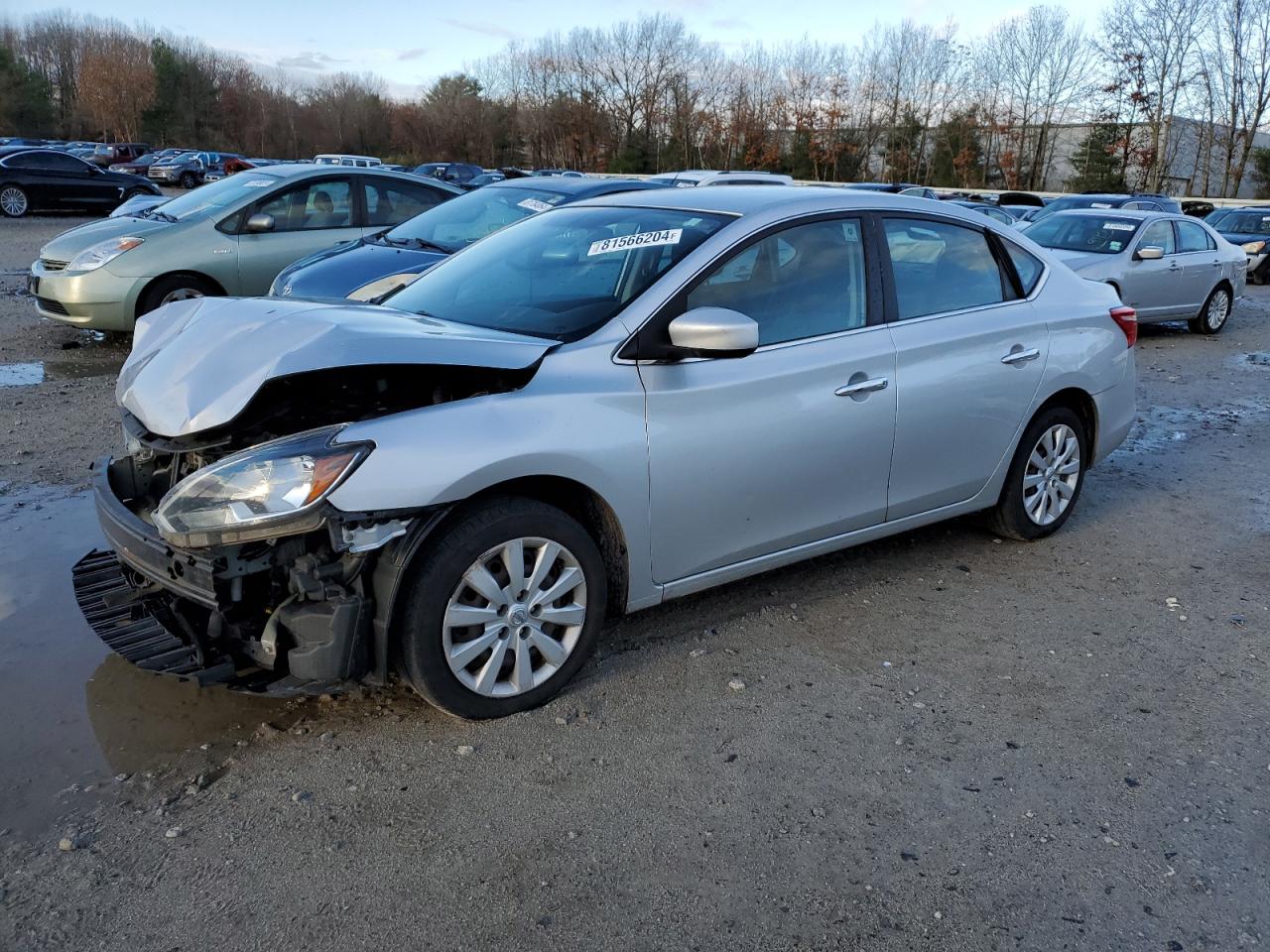2016 Nissan Sentra S, VIN 3N1AB7AP9GY216466 — Front end