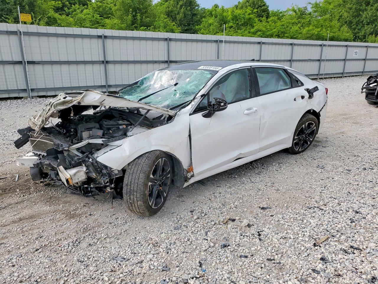 2023 Kia K5 GT-Line, VIN 5XXG64J26PG195910 — Front end