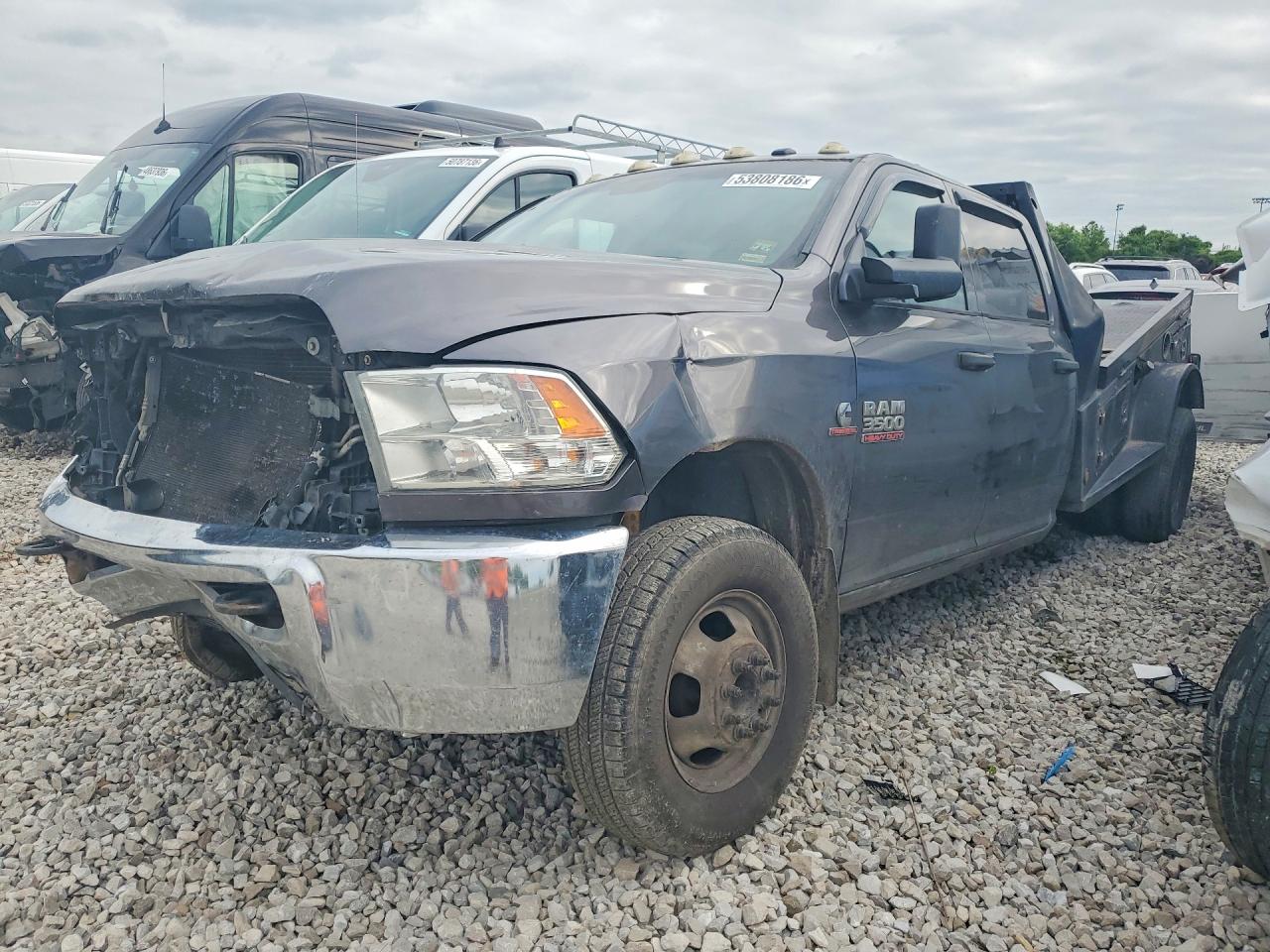2015 Ram 3500 Tradesman, VIN 3C63RRGL7FG678487 — Зад