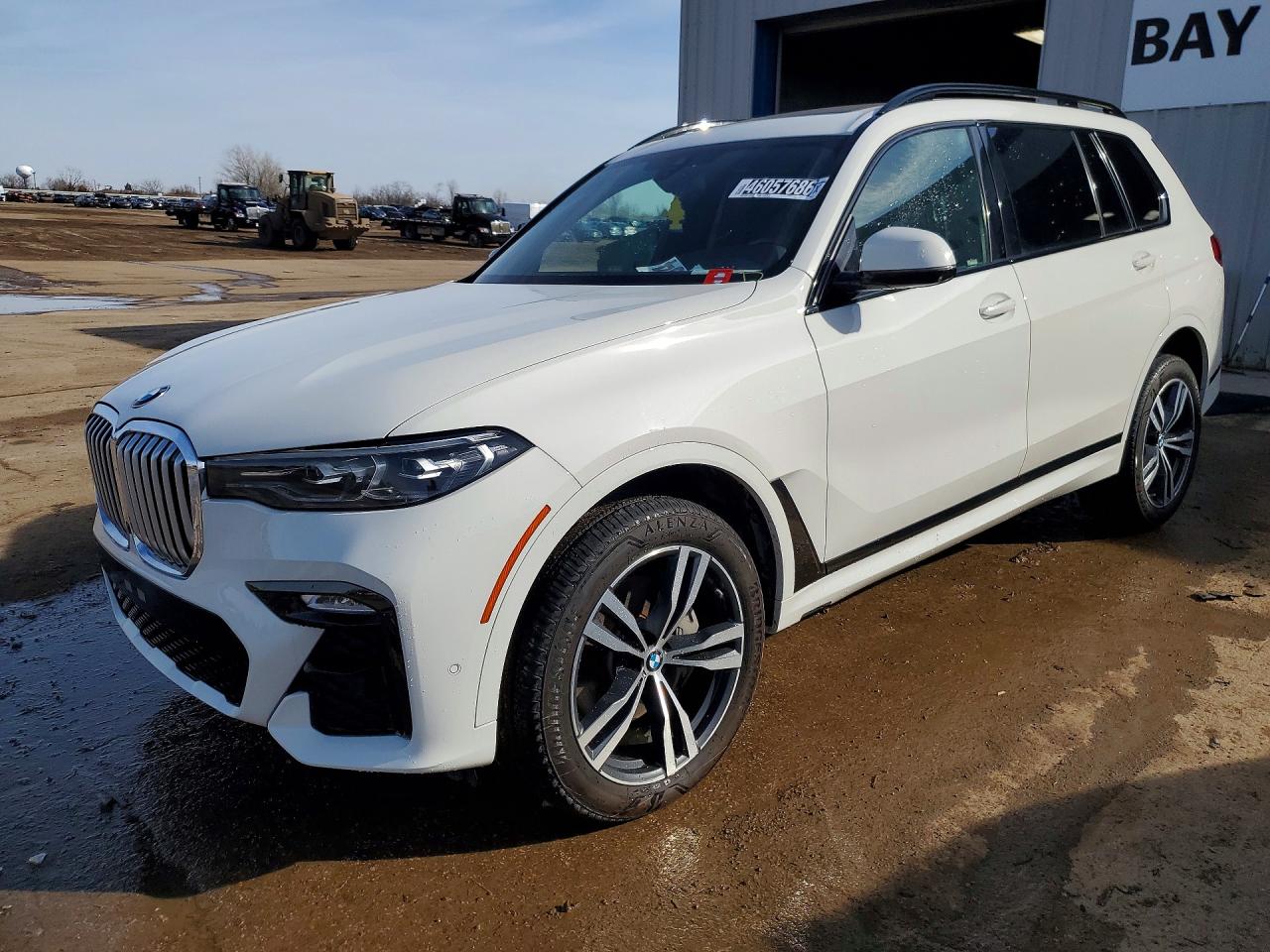 2020 BMW X7 xDrive40i, VIN 5UXCW2C04L9B00476 — Мелкие вмятины и царапины