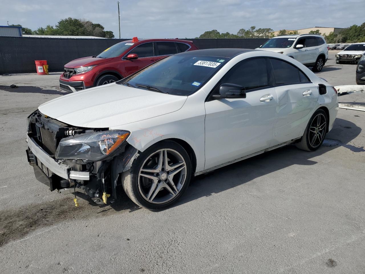 2018 Mercedes-Benz CLA 250, VIN WDDSJ4EB3JN684799 — Front end