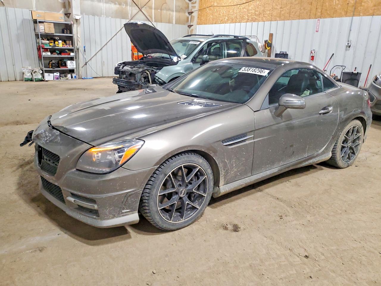 2015 Mercedes-Benz SLK 250, VIN WDDPK4HA4FF103396 — Front end