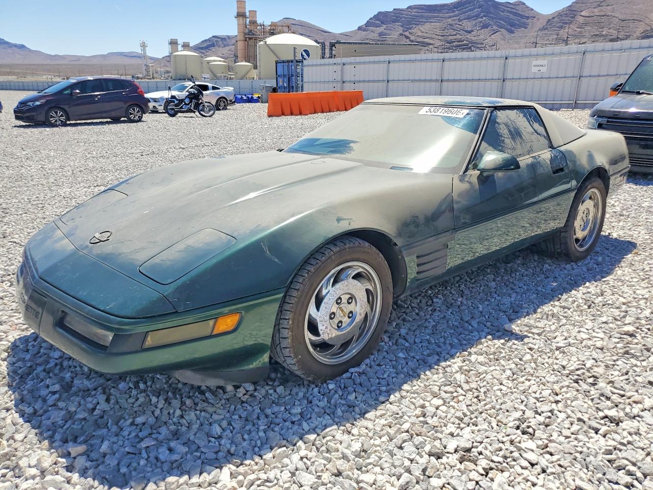 1993 Chevrolet Corvette, VIN 1G1YY23P3P5119599 — Minor dents and scratches