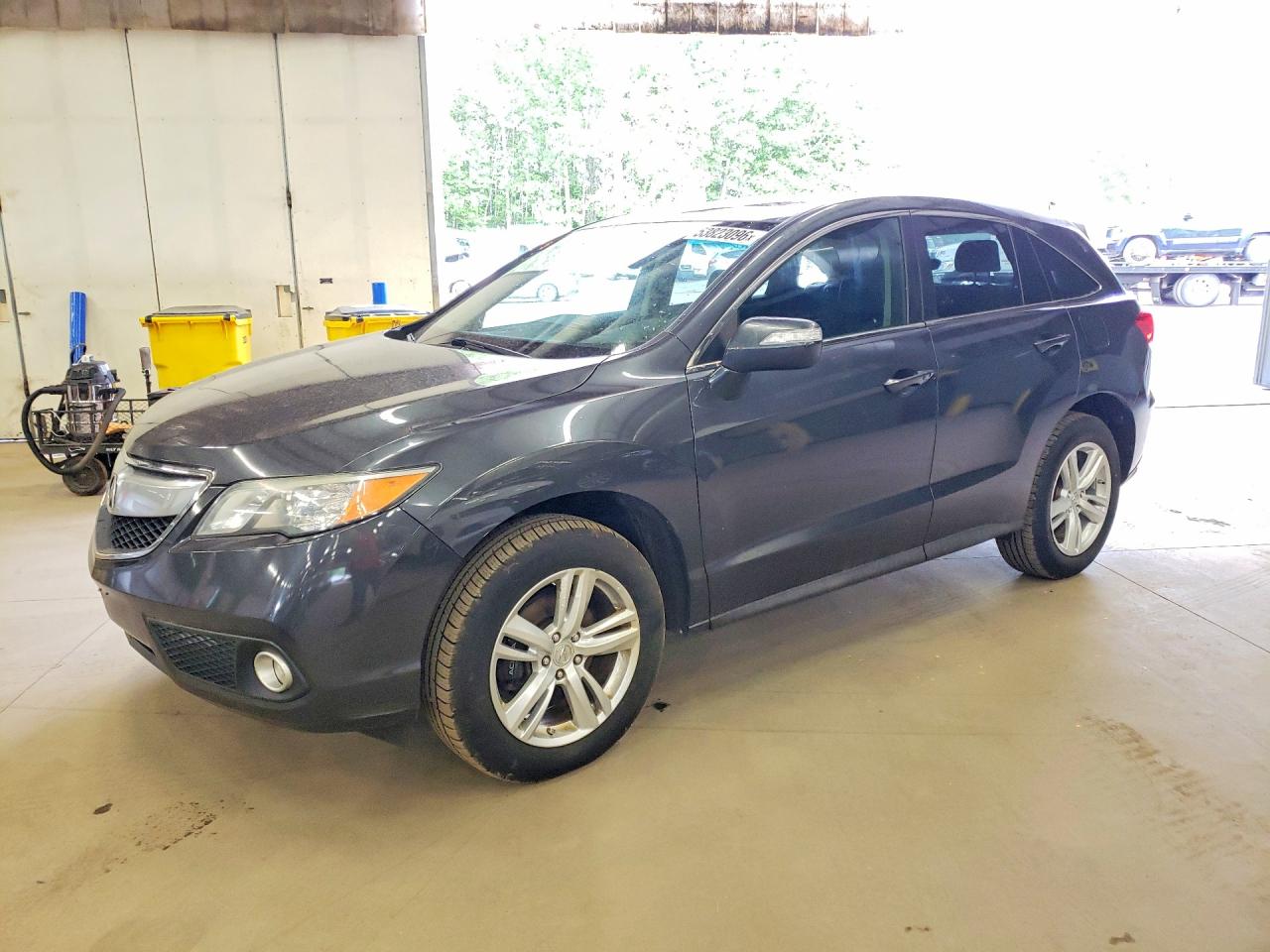 2014 Acura RDX Technology, VIN 5J8TB4H58EL021720 — Minor dents and scratches