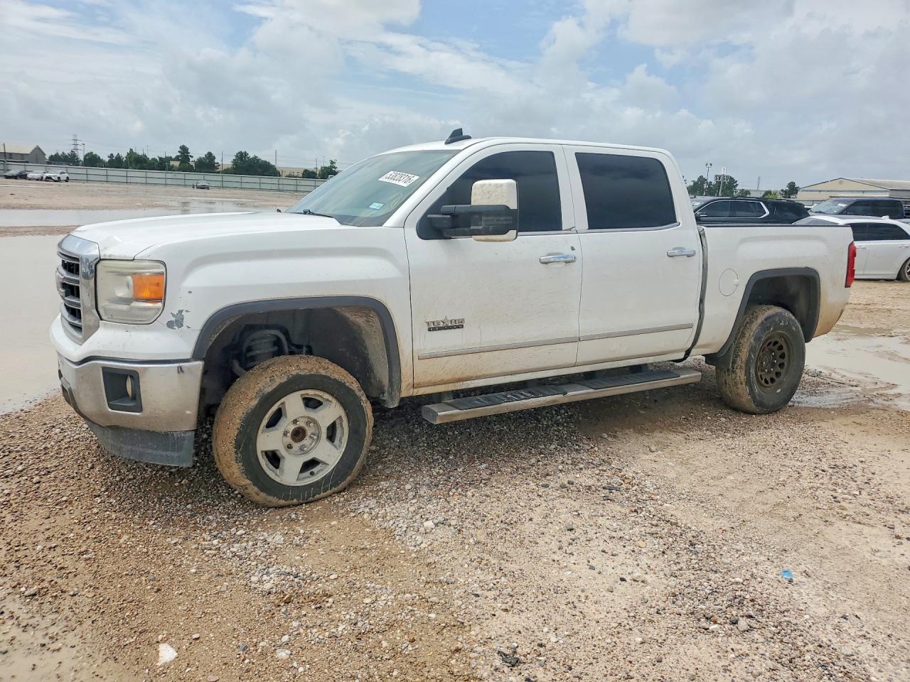 2015 GMC Sierra 1500 SLT, VIN 3GTP1VEC5FG311200 — Rear end