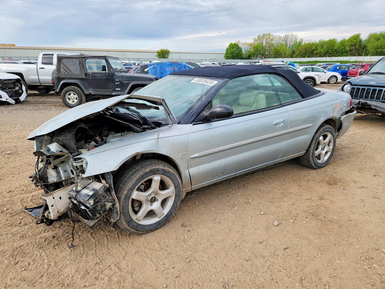 2002 Chrysler Sebring Limited, VIN 1C3EL65R42N350457 — Перед