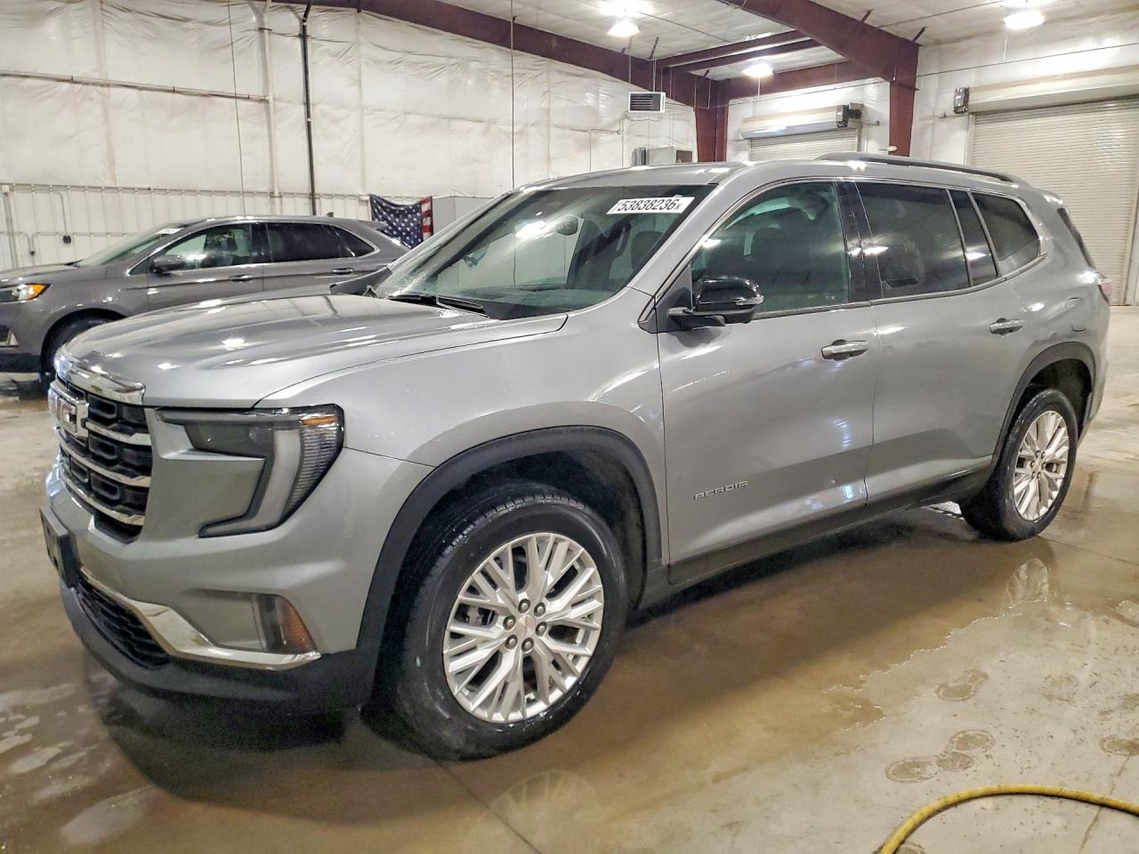 2025 GMC Acadia AWD Elevation, VIN 1GKENNRS3SJ196591 — Фото с аукциона 1 of 4