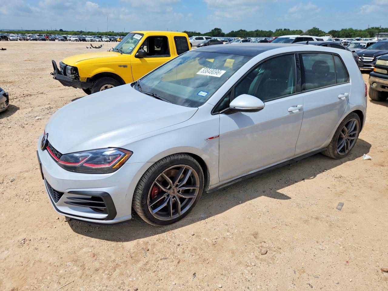 2019 Volkswagen Golf GTI S, VIN 3VW5T7AUXKM016100 — Minor dents and scratches