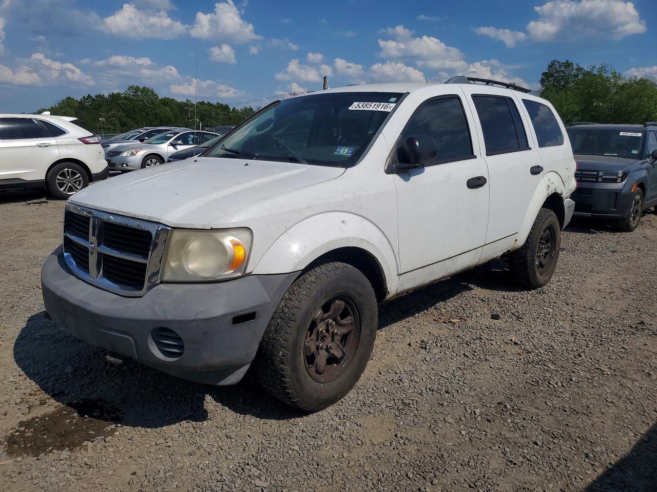 2008 Dodge Durango SXT, VIN 1D8HB38NX8F156376 — Minor dents and scratches