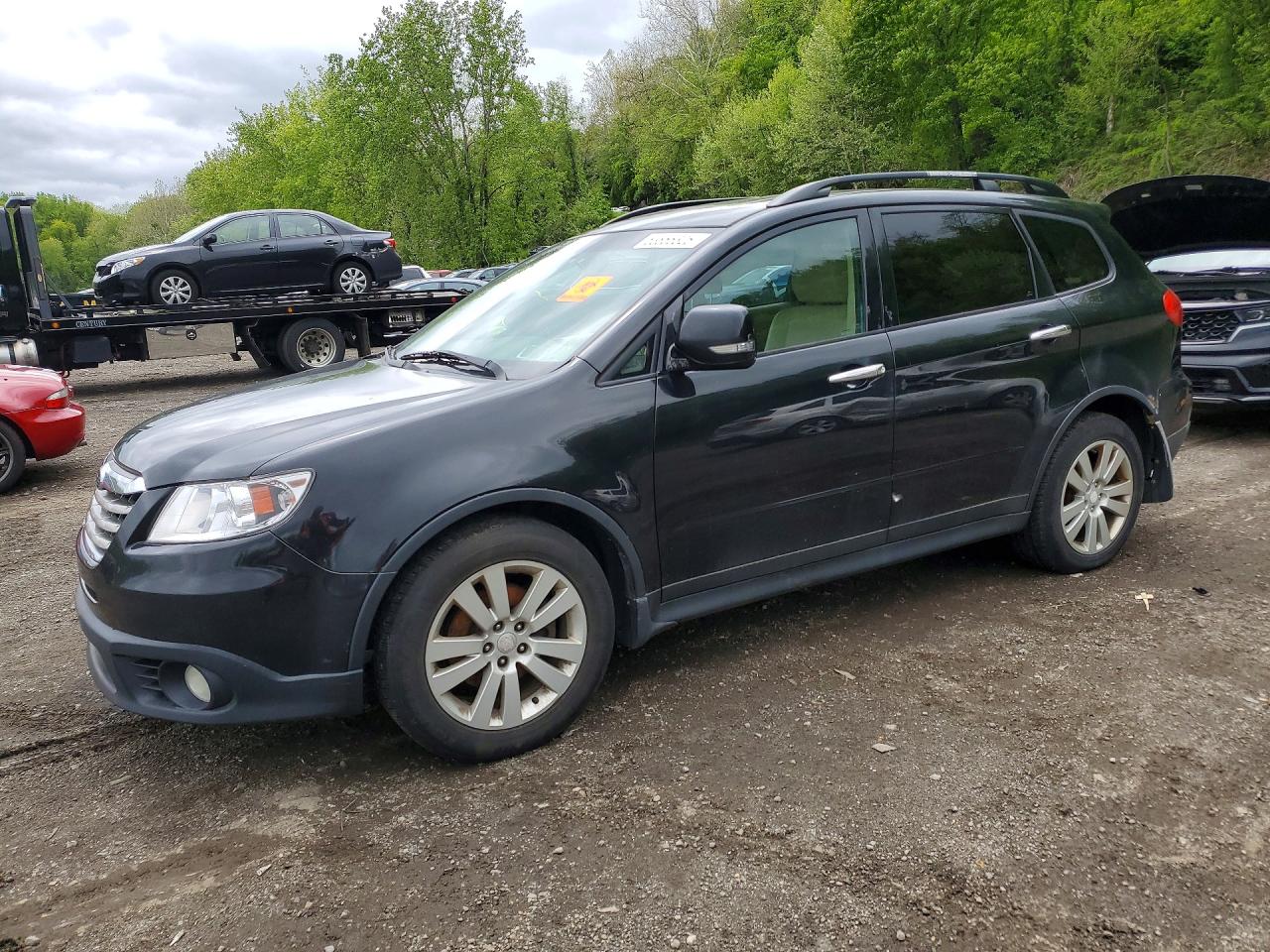 2011 Subaru Tribeca Limited, VIN 4S4WX9GDXB4401064 — Зад