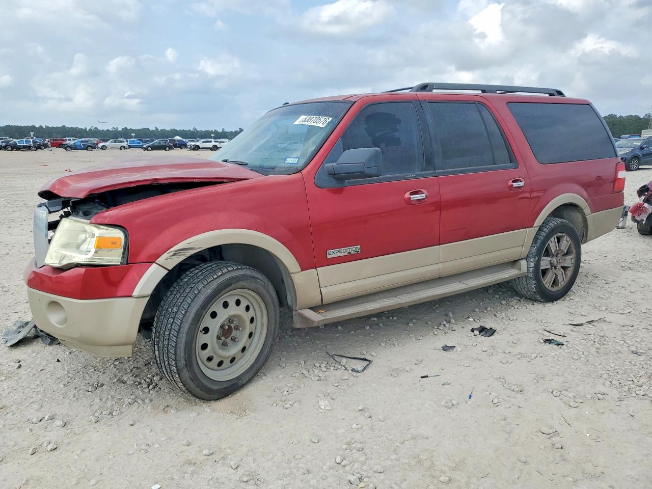 2007 Ford Expedition Max Eddie Bauer, VIN 1FMFK17527LA53797 — Front end