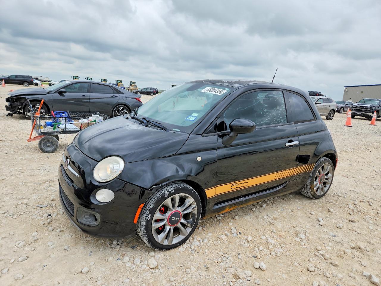 2014 FIAT 500 Sport, VIN 3C3CFFBR1ET193543 — Front end