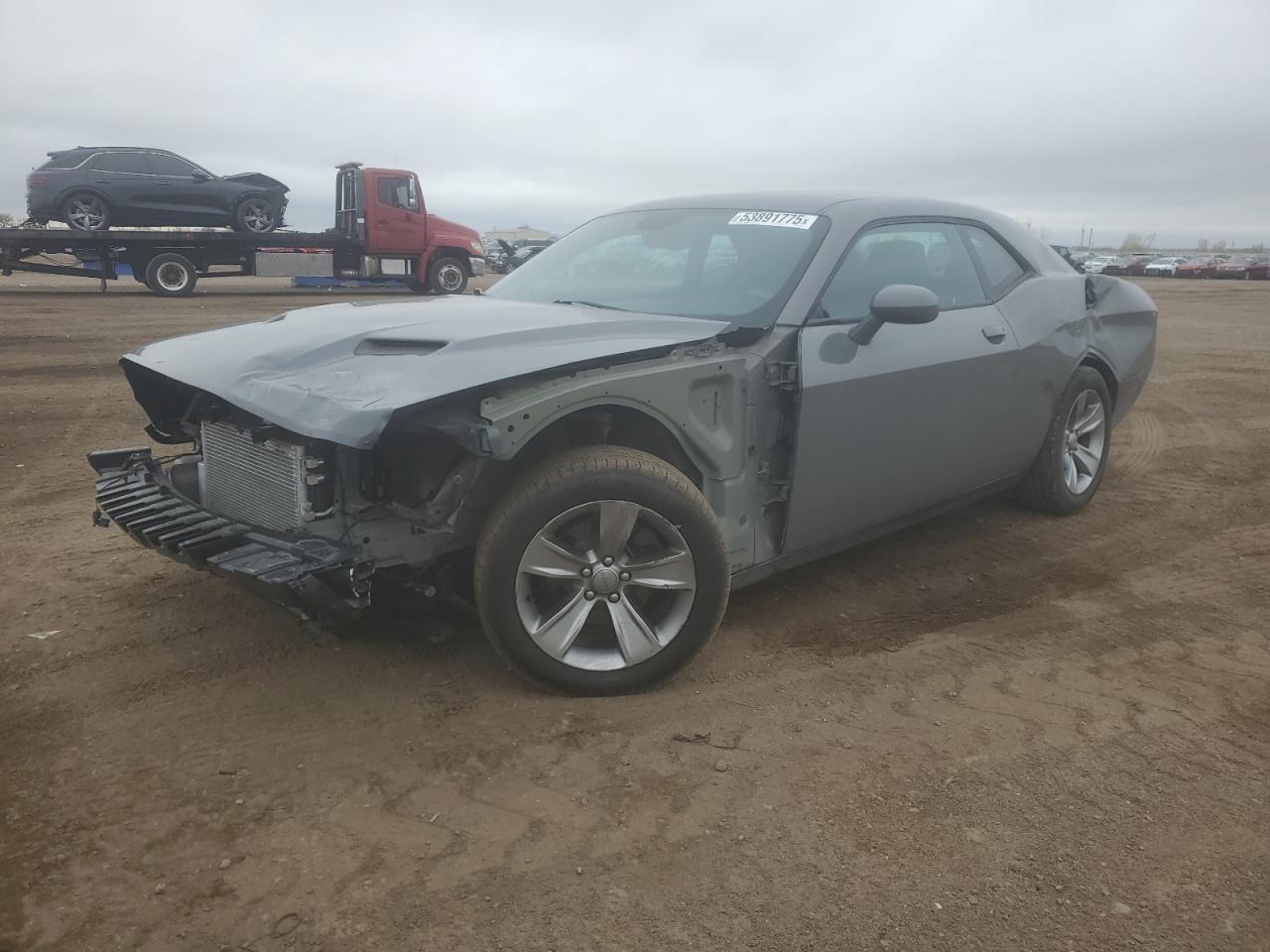 2017 Dodge Challenger SXT, VIN 2C3CDZAG5HH601059 — Front end