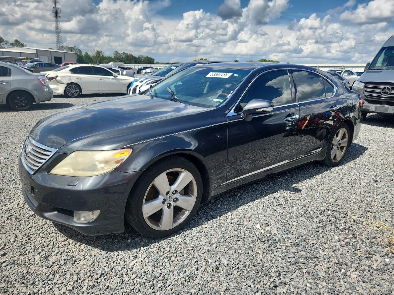2011 Lexus LS 460, VIN JTHBL5EF7B5105505 — Normal wear