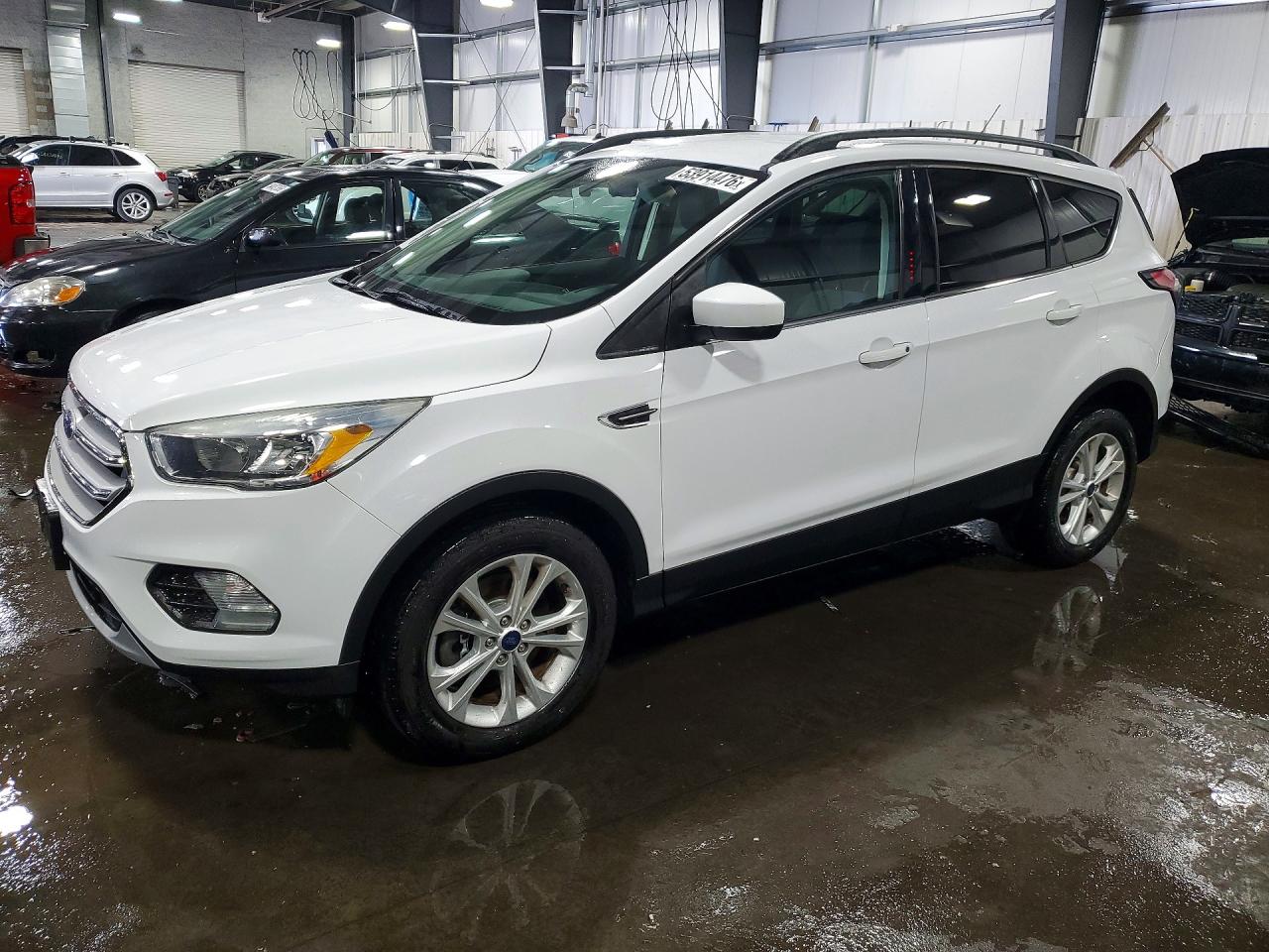 2018 Ford Escape SE, VIN 1FMCU9GD7JUB46979 — Rear end