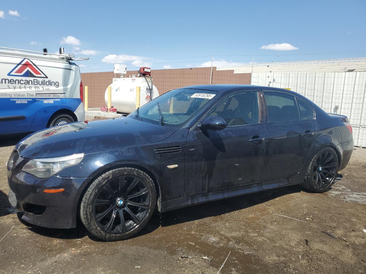 2010 BMW M5, VIN WBSNB9C50AC043239 — Механическое