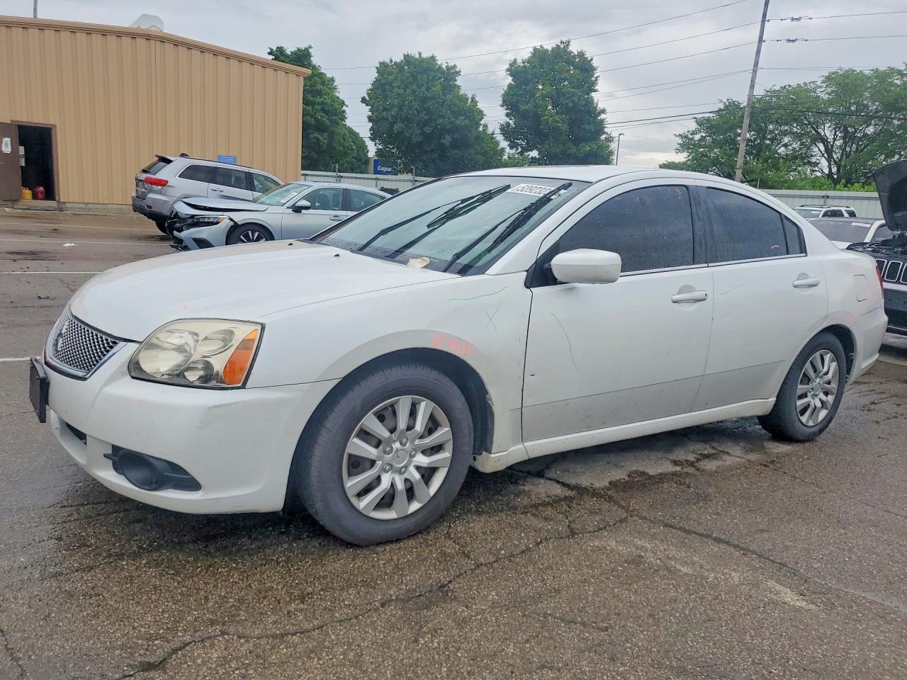 2012 Mitsubishi Galant ES, VIN 4A32B3FFXCE022561 — Minor dents and scratches