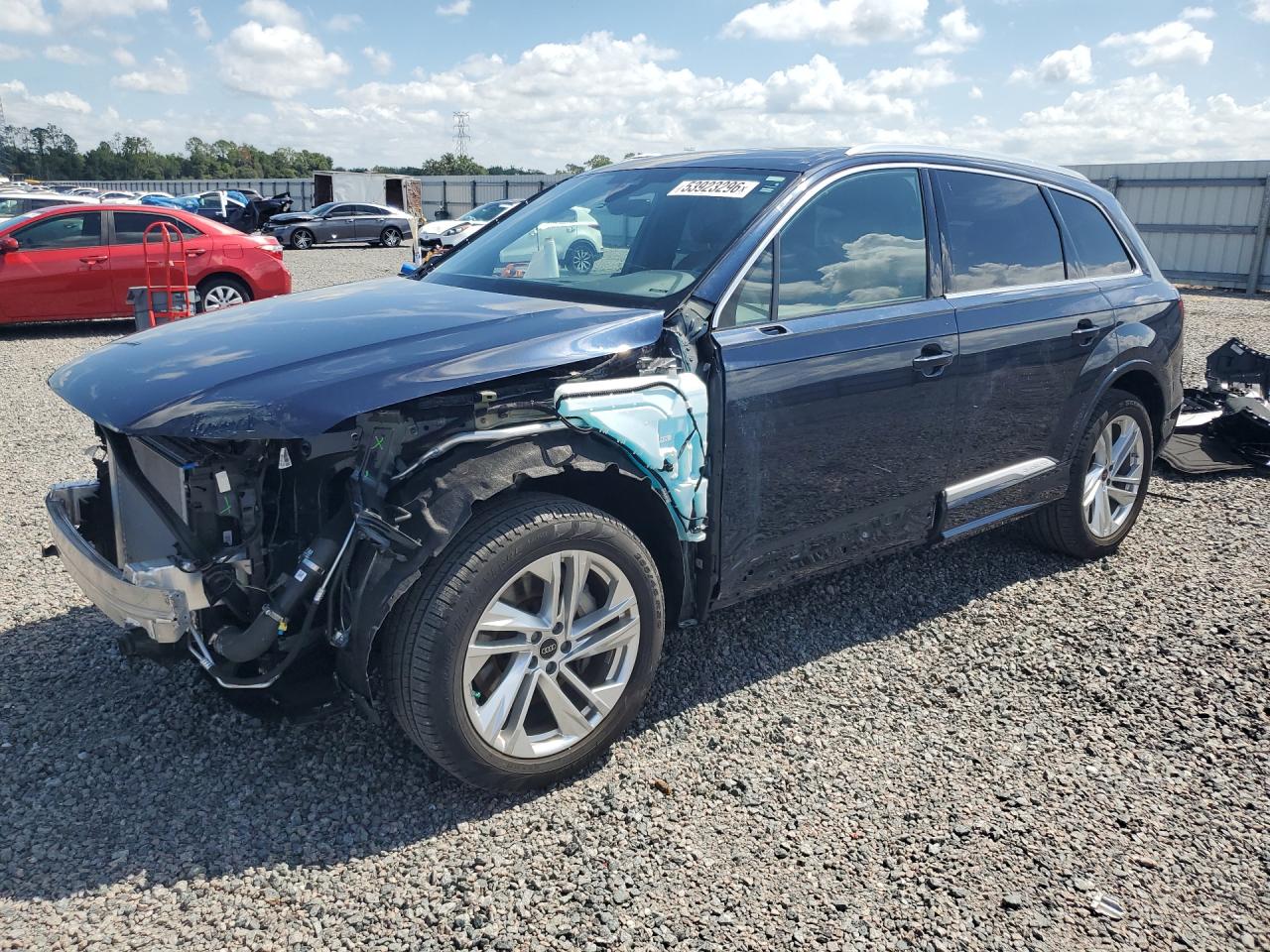 2024 Audi Q7 Premium, VIN WA1ACBF77RD008737 — Перед