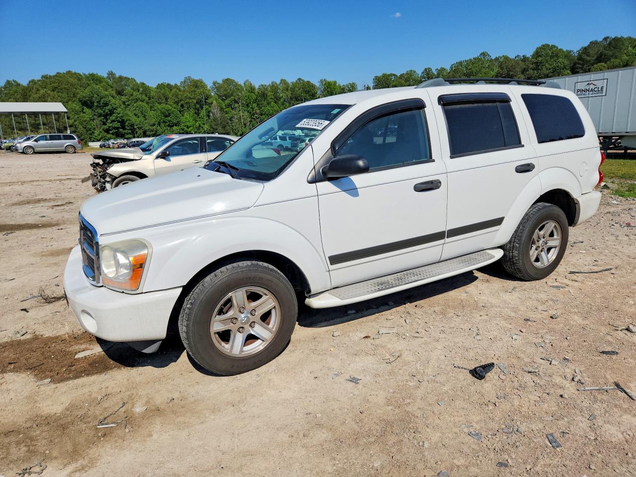 2006 Dodge Durango SLT, VIN 1D4HD48N06F154554 — Rear end