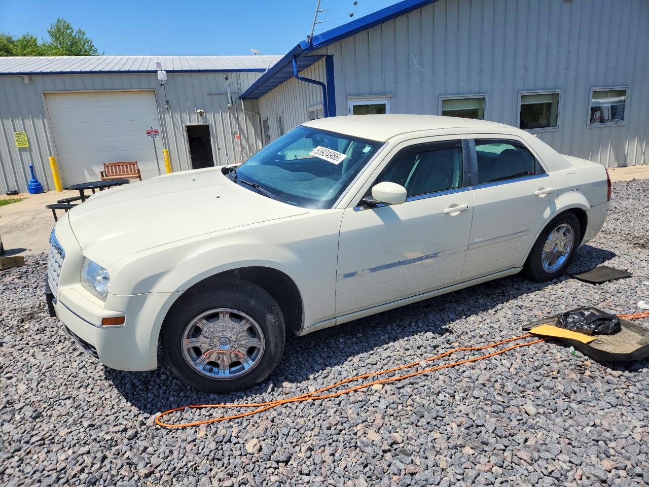 2006 Chrysler 300 Touring, VIN 2C3KA53G36H288374 — Front end