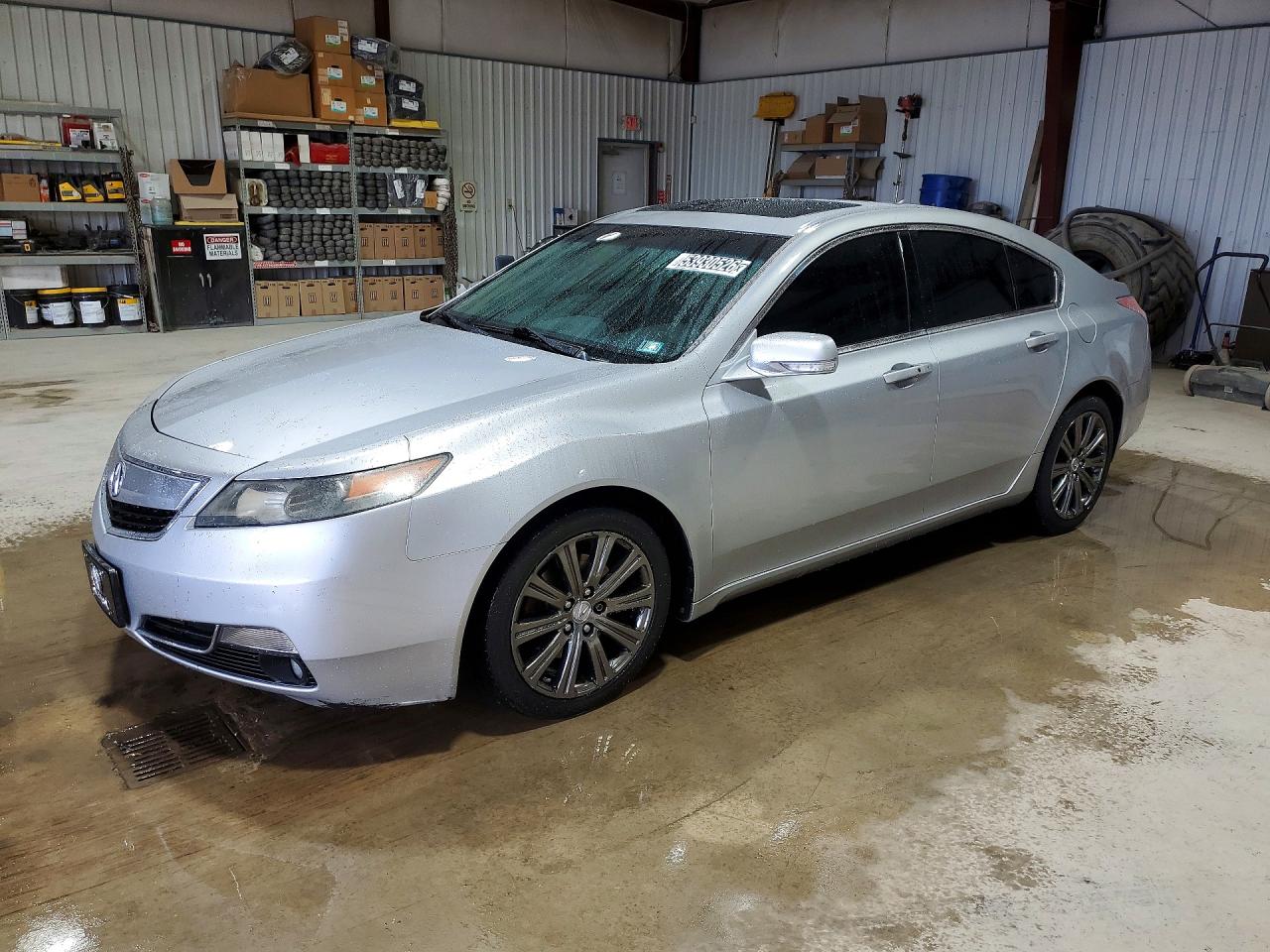 2013 Acura TL Special Edition, VIN 19UUA8F37DA017961 — Normal wear