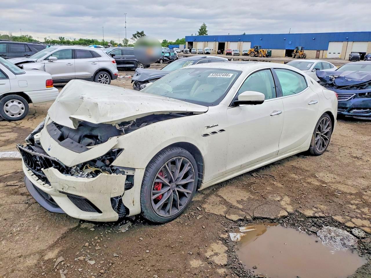 2022 Maserati Ghibli Modena, VIN ZAM57YSMXN1385645 — Front end