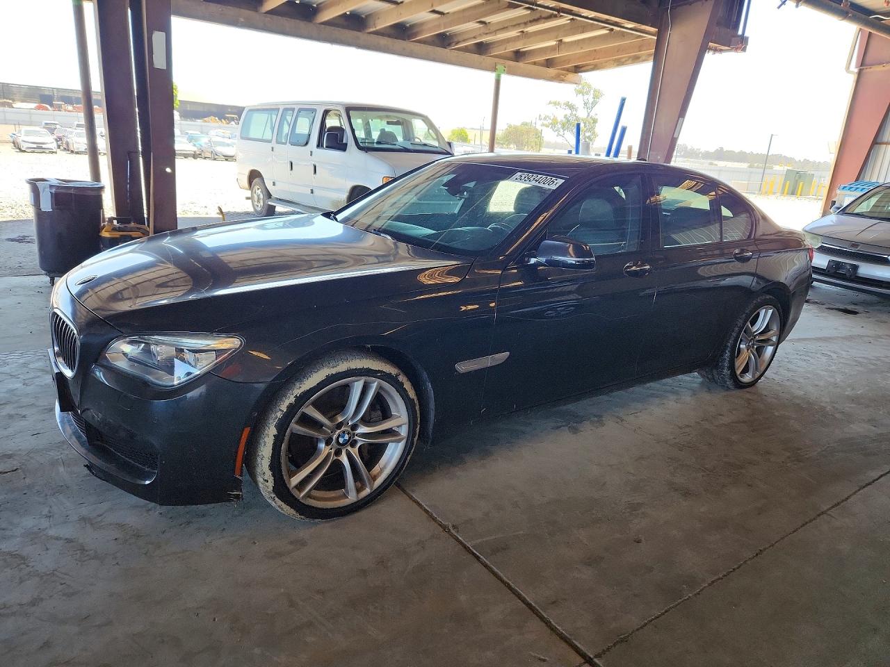 2013 BMW 7 Series 750i, VIN WBAYA8C52DD227806 — Vandalism