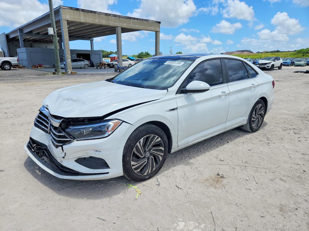 2020 Volkswagen Jetta SEL, VIN 3VWEB7BU8LM038258 — Front end