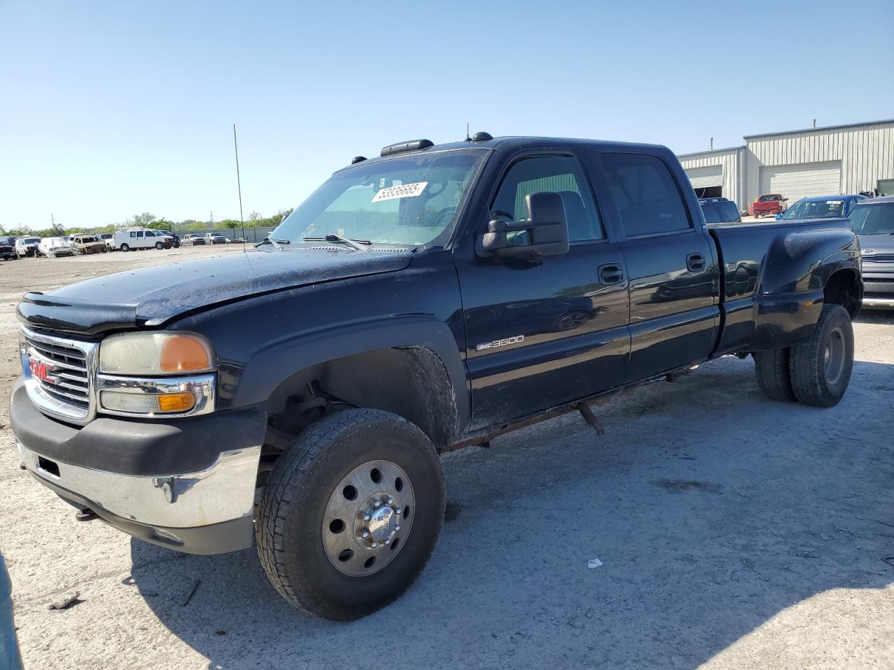 2001 GMC Sierra 3500, VIN 1GTJK33G11F198353 — Vandalism