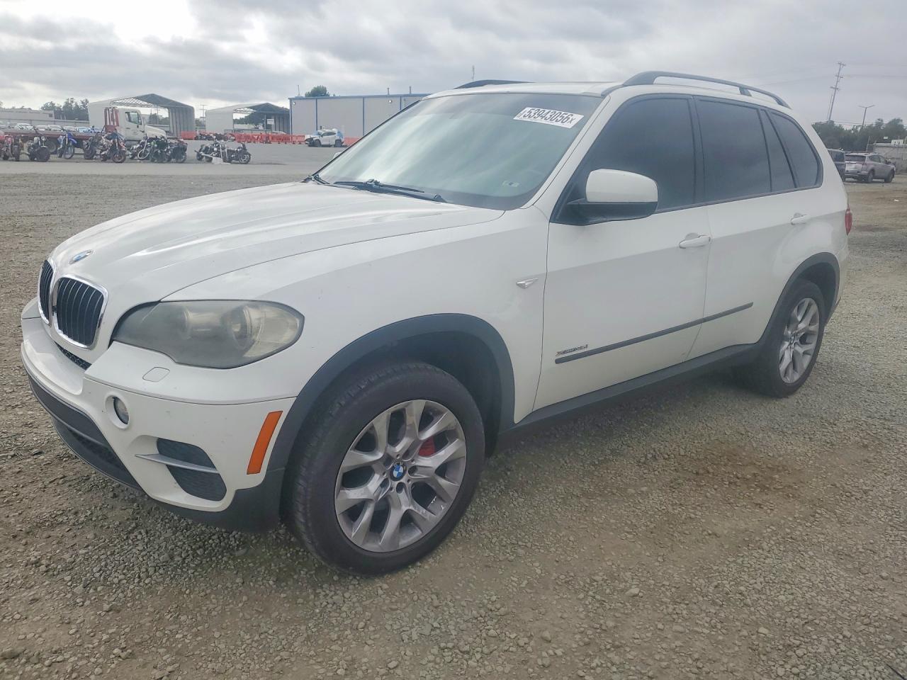 2011 BMW X5 35i, VIN 5UXZV4C54BL742330 — Partial repair