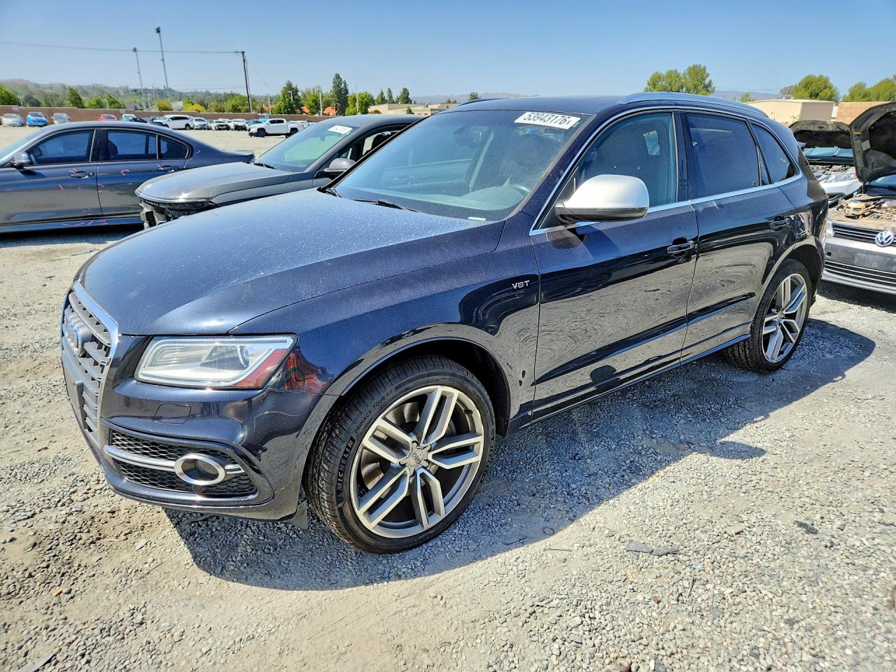 2014 Audi SQ5 Prestige, VIN WA1VGAFP7EA035075 — Мелкие вмятины и царапины